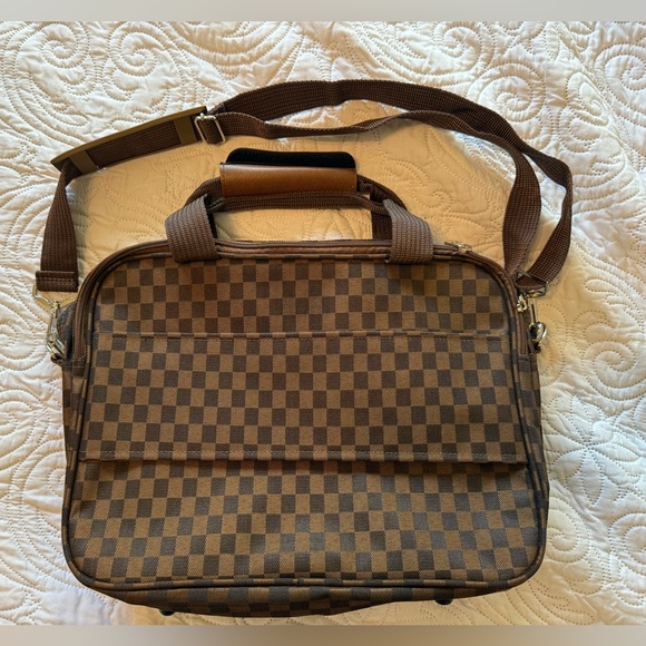 Brown Checkered Structured Travel Bag | Laptop Briefcase | Carry-On - Picture 5 of 8